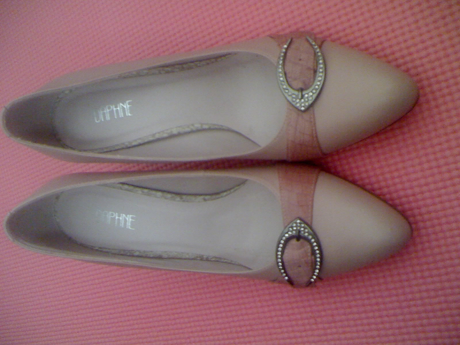 ����˫�Լ��ĵ� ��ܽ��ŮƤЬ