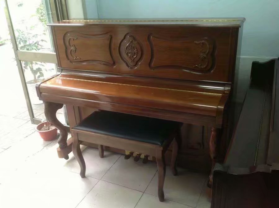 淄博哪里有卖钢琴的